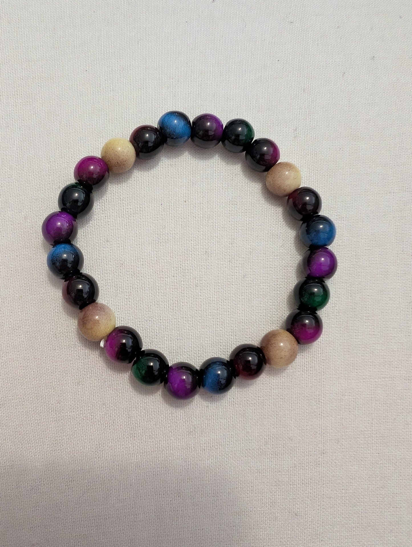 1 multicoloured 2 coloured bead bracelet