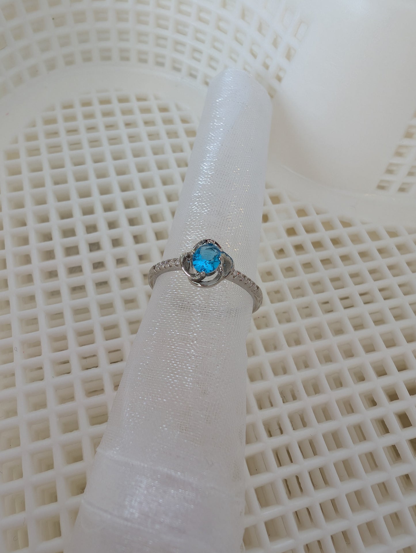 Sterling silver blue flower gem stone ring