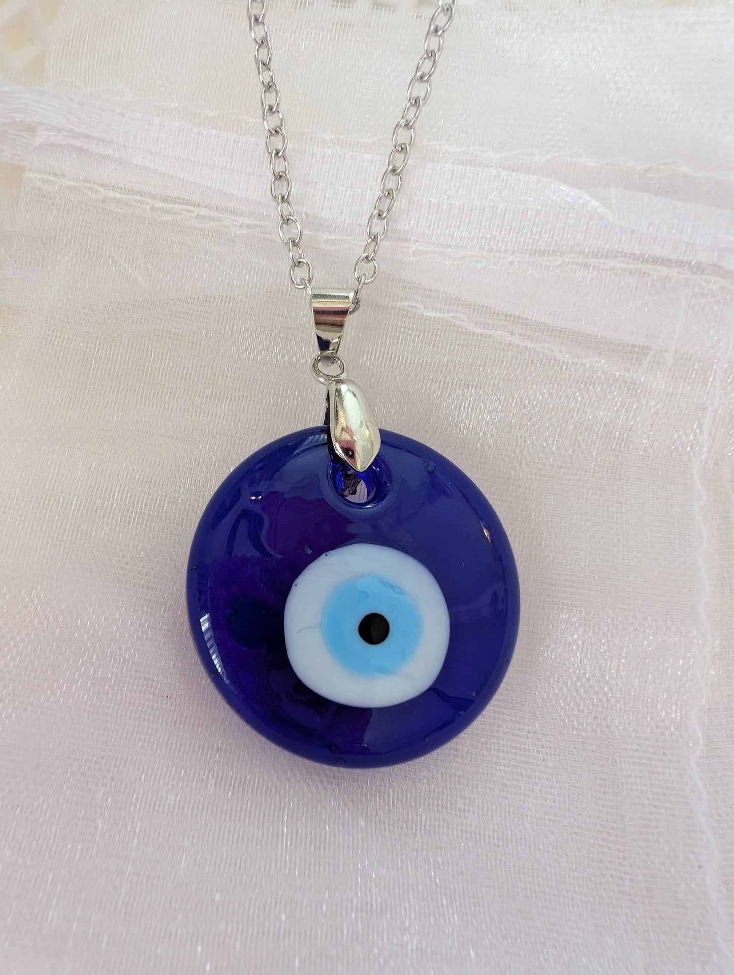 Blue eye necklace